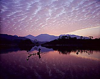 《街头霸王6》古烈主题曲公开 预计明年发售